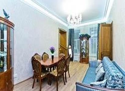 Bolshaya Morskaya 7 Bolshaya Morskaya 7